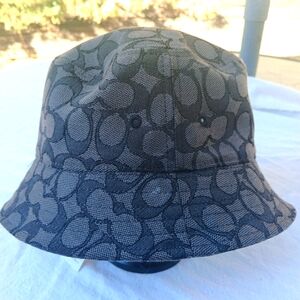 Coach Unisex Logo Jaquard Bucket Hat Cap One Size
